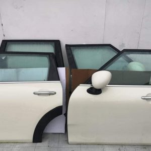 Mini country man f60 durys