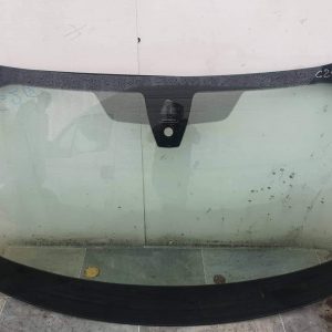 Bmw 3 g20 priekinis ir galinis stiklas